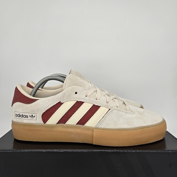 adidas Matchbreak Super Wonder White Preloved Ruby Gum Men's Shoes Size 9.5 New - Picture 3 of 8